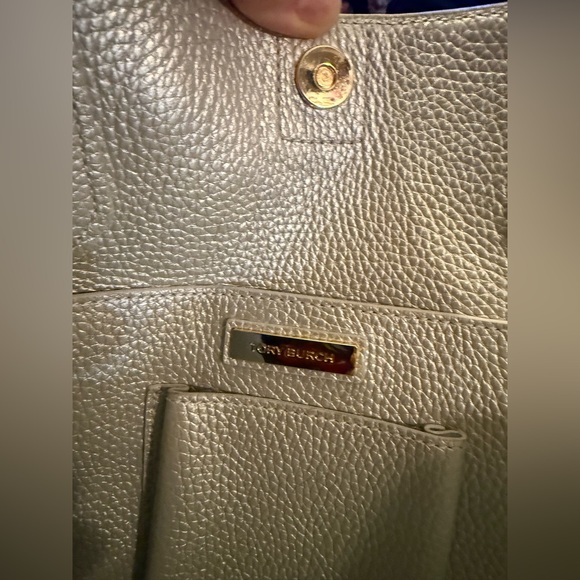 Tory Burch Silver Tote Bag - Picture 15 of 16